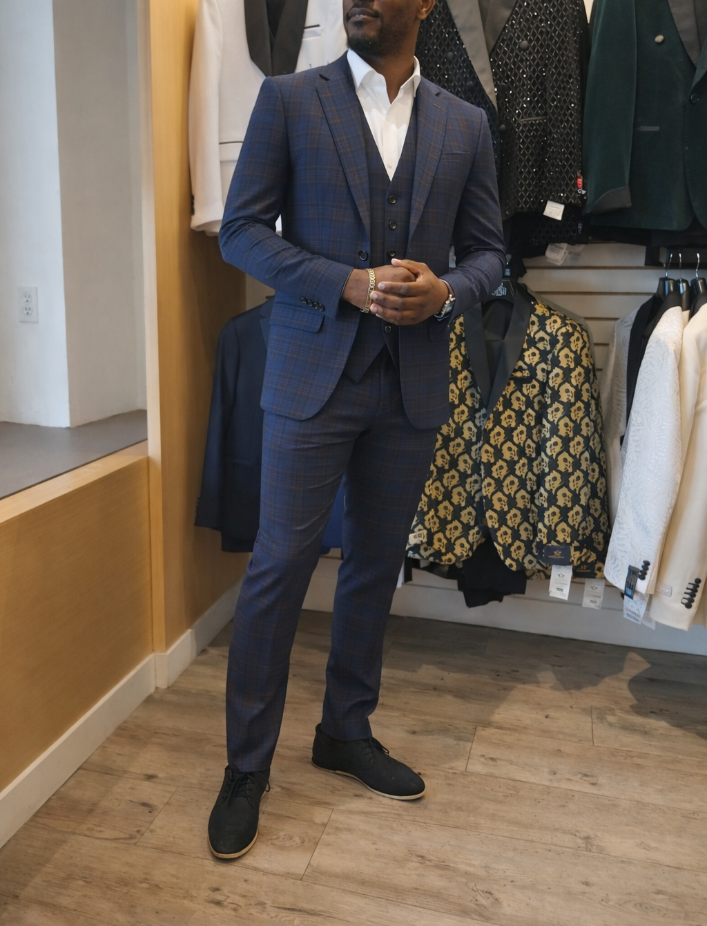 Navy Crest Plaid Suit